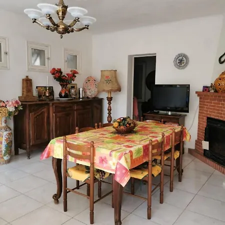 7 Pers A 100m Villa Saint-Cyr-sur-Mer